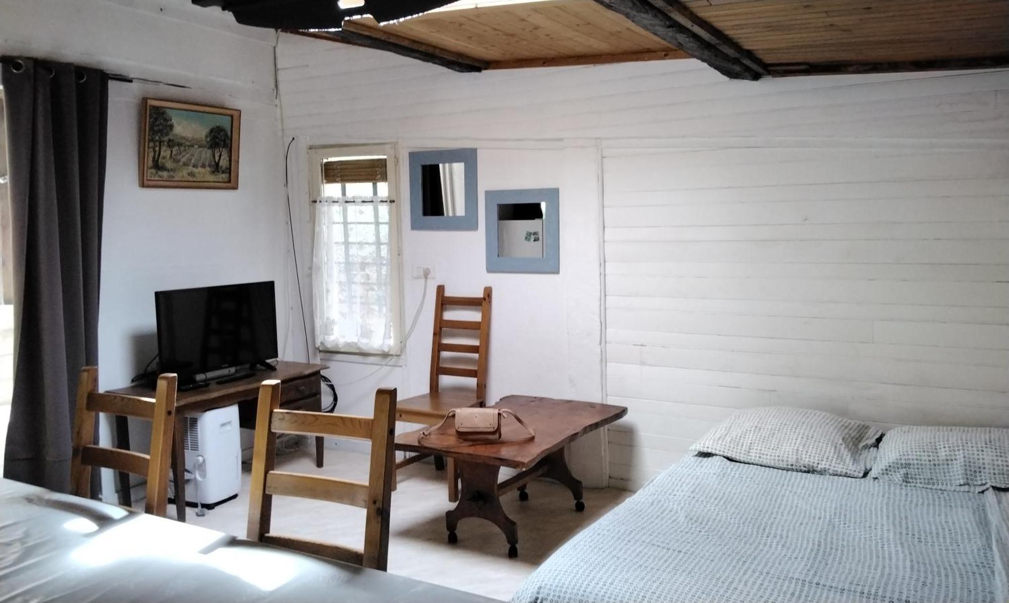 הוילה Meounes-les-Montrieux Cabanon 50M2 מראה חיצוני תמונה